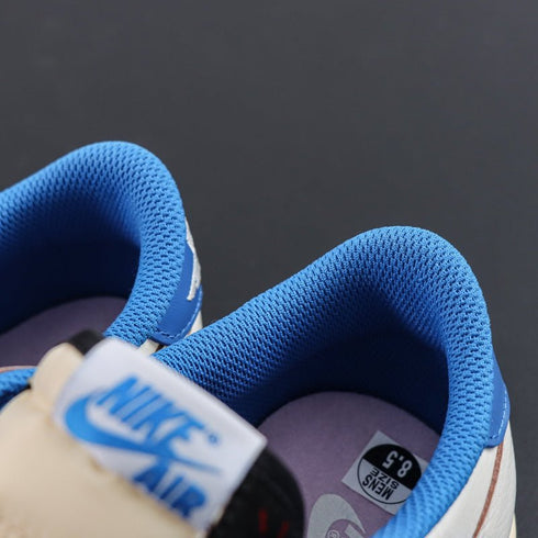 AIR JORDAN - Air Jordan 1 Low "Travis Scott - Fragment - Sail" - Hanorio