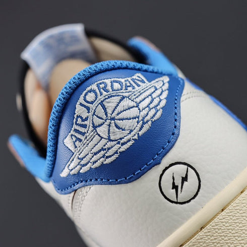 AIR JORDAN - Air Jordan 1 Low "Travis Scott - Fragment - Sail" - Hanorio