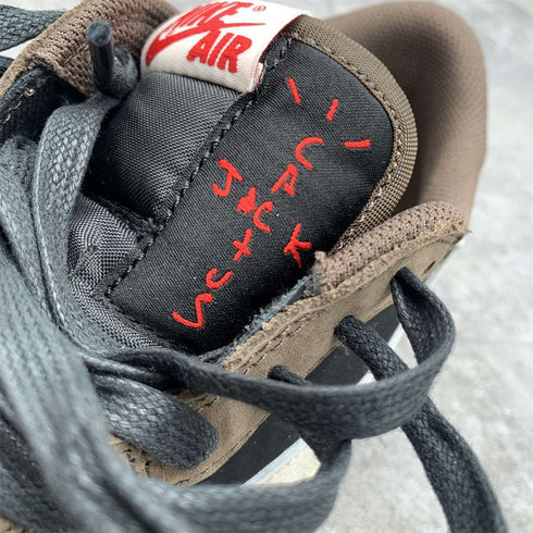 AIR JORDAN - Air Jordan 1 Low "Travis Scott" - Hanorio