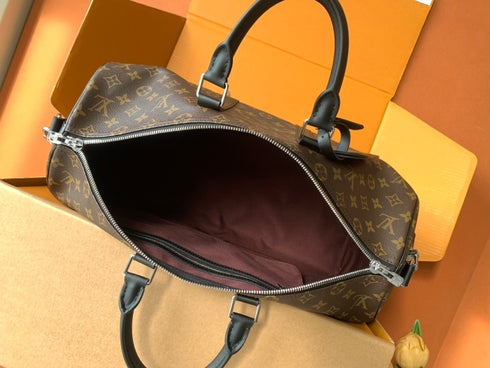 Sac Louis Vuitton Keepall Bandoulière 45 – Monogram Macassar