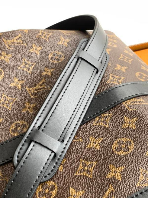 Sac Louis Vuitton Keepall Bandoulière 45 – Monogram Macassar