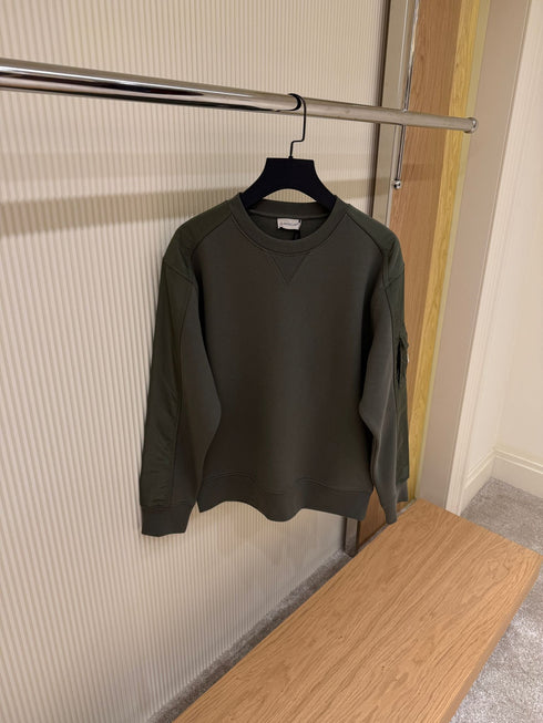 MONCLER - Moncler Sweat Vert en Coton Mélangé - Hanorio