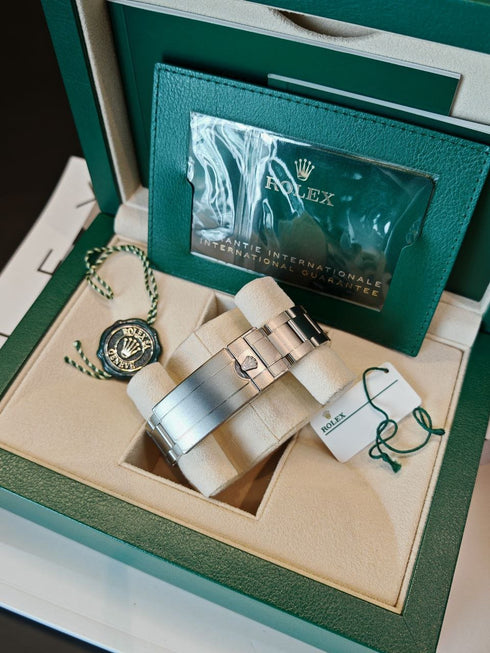 ROLEX - Rolex Submariner "Starbucks" Date Green - Hanorio