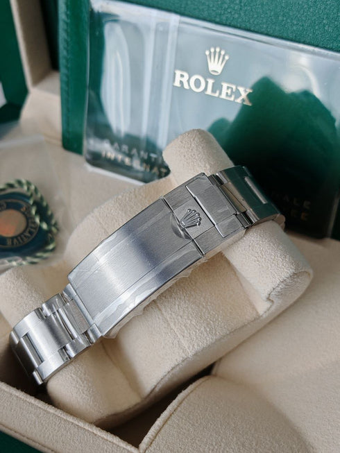 ROLEX - Rolex Submariner "Starbucks" Date Green - Hanorio