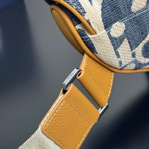 DIOR - Sac Saddle Dior Oblique effet raphia bleu et beige - Hanorio