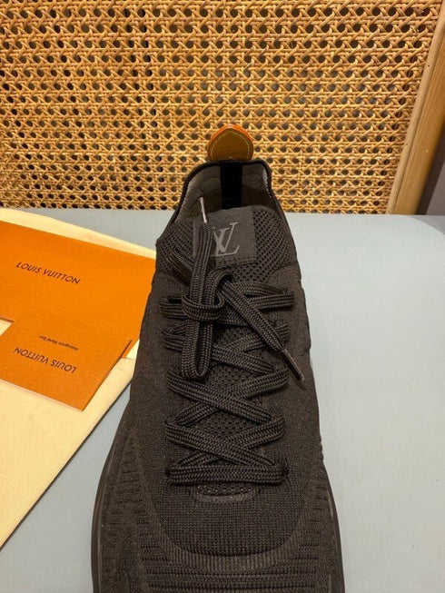 LOUIS V. - Sneaker LV Runner Tatic Full Black - Hanorio