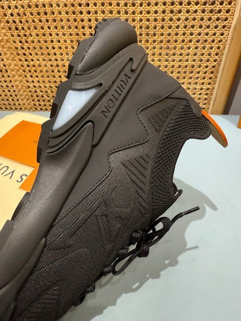 LOUIS V. - Sneaker LV Runner Tatic Full Black - Hanorio