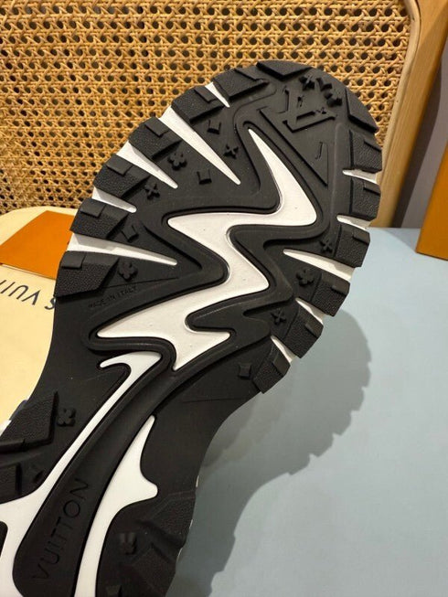 LOUIS V. - Sneaker LV Runner Tatic Marine - Hanorio