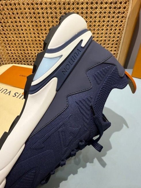 LOUIS V. - Sneaker LV Runner Tatic Marine - Hanorio