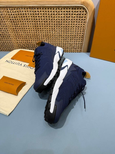 LOUIS V. - Sneaker LV Runner Tatic Marine - Hanorio