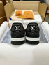LOUIS V. - Sneaker LV Trainer – Noir & Denim Monogram - Hanorio