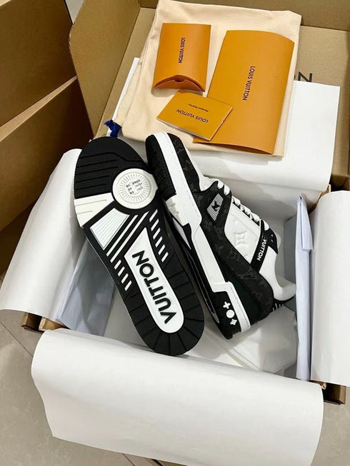 LOUIS V. - Sneaker LV Trainer – Noir & Denim Monogram - Hanorio